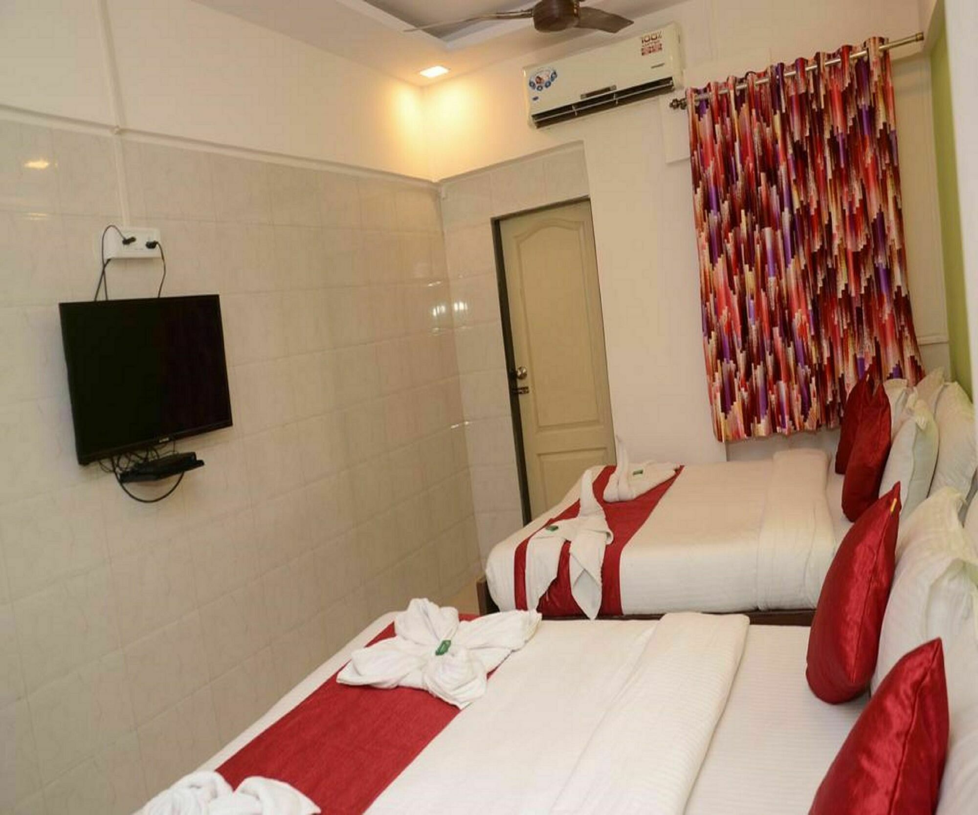 Anil Guest House Мумбаї Екстер'єр фото